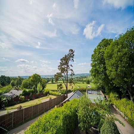 Cozy Snug Room, Short Drive To Lyme Regis, Crackling Fireplace, Private Balcony & Stunning Countryside Views, Free Private Parking & Wifi Axminster Exterior foto